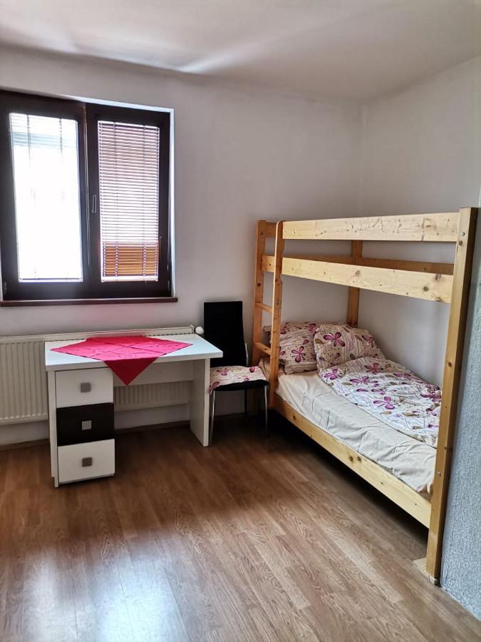 Anh' Private Rooms For Tourist Bratislava Extérieur photo