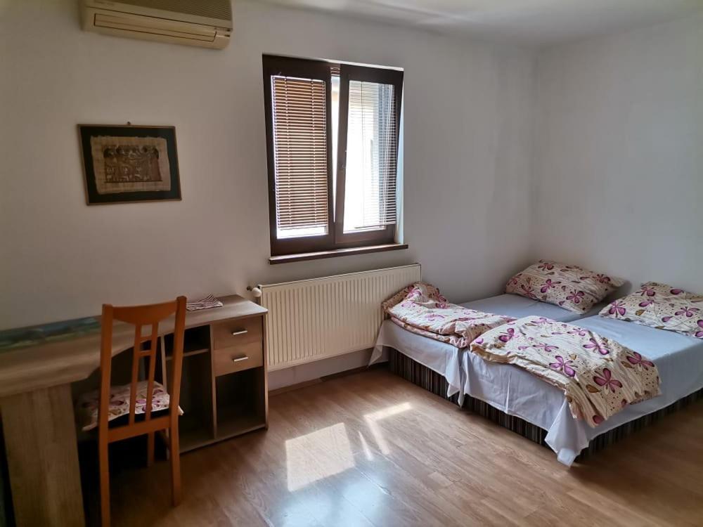 Anh' Private Rooms For Tourist Bratislava Extérieur photo