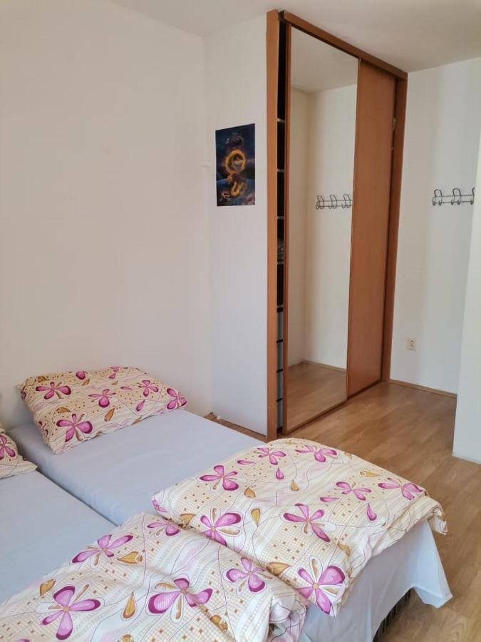 Anh' Private Rooms For Tourist Bratislava Extérieur photo
